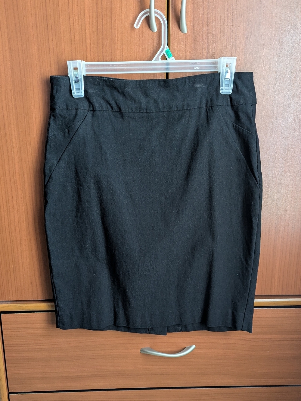 RW&CO black pencil skirt size medium